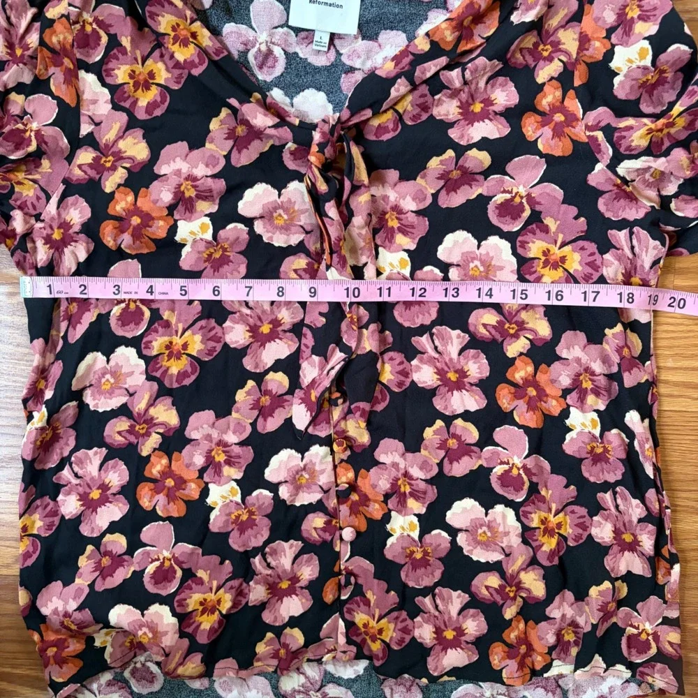 Reformation Joelle Floral Tie Neck Blouse Pansy Romantic Short Sleeve Large Boho